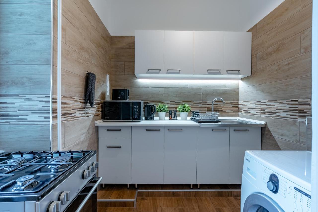 Apartament Budafoki *